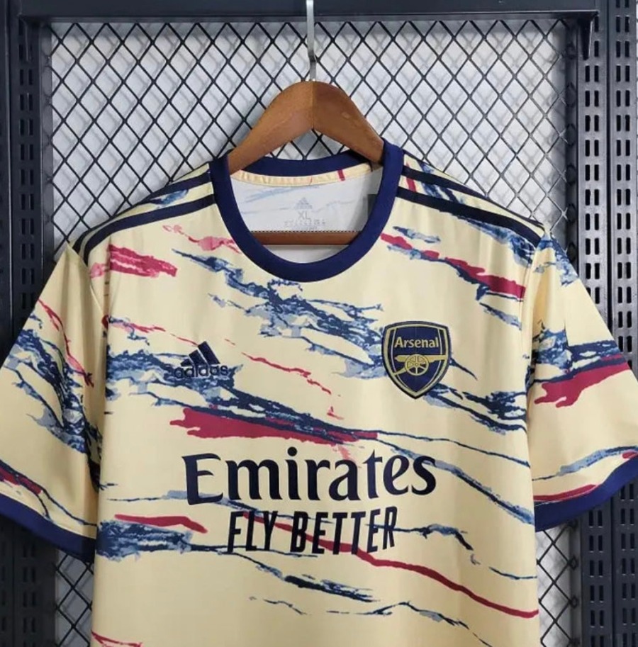 A87139BB-C149-4024-A37E-AFE326139D4B.jpg Maglia Arsenal 2023/24 Concept