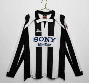 BAE85E28-2CF7-4544-A7A1-9A6B4085170B.jpg Maglia Juventus 1997/98 Home Maniche Lunghe