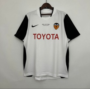 D34BD344-DC5D-457B-A26F-487E17E45940.jpg Maglia Valencia CF 2003/04 Home
