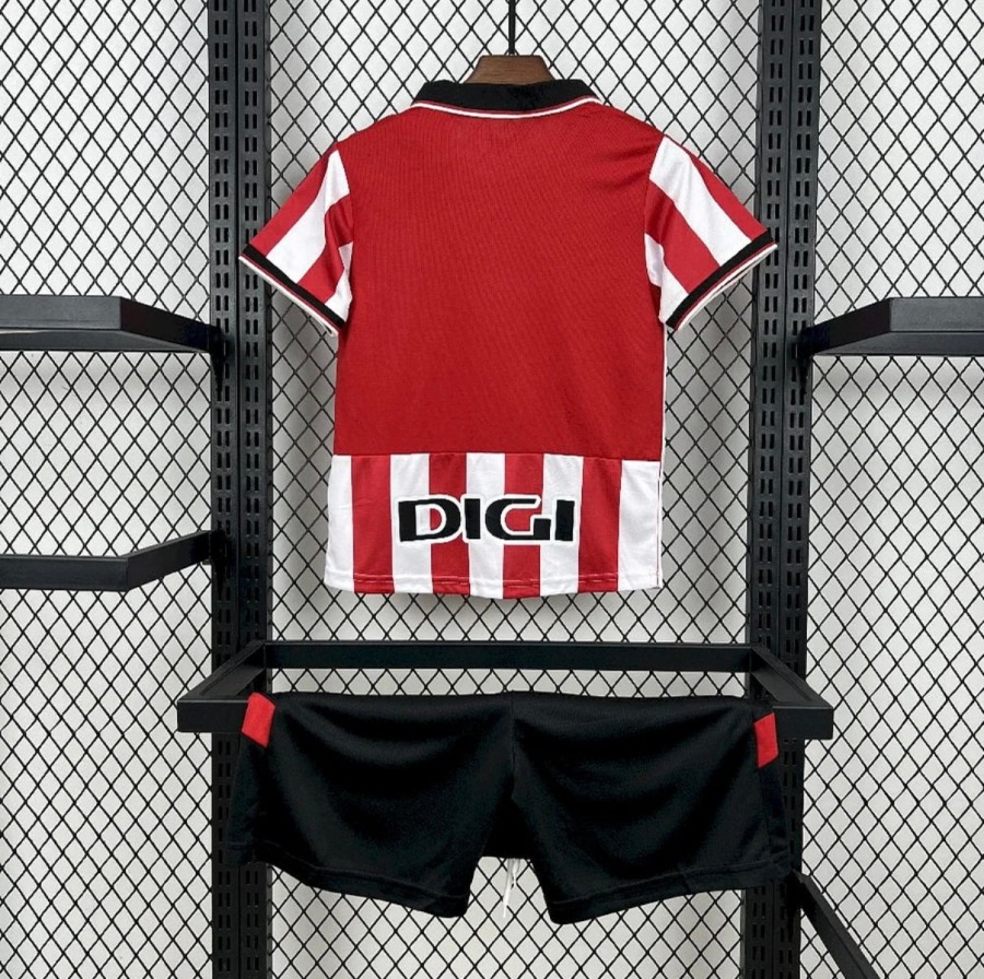 F2E8F8E0-306D-40BE-BCDF-AE48159CD467.jpg Maglia Athletic Bilbao Home 2025/26 Bambino