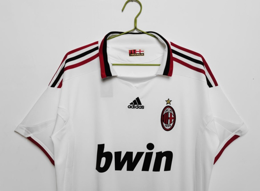 FF079644-04E3-4062-84F0-523584E2FF73.jpg Maglia AC Milan Away 2009/10