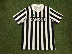 FullSizeRender_288af725-a9f8-477e-9db5-cd18ac071cec.jpg Maglia Juventus Home 1992/93