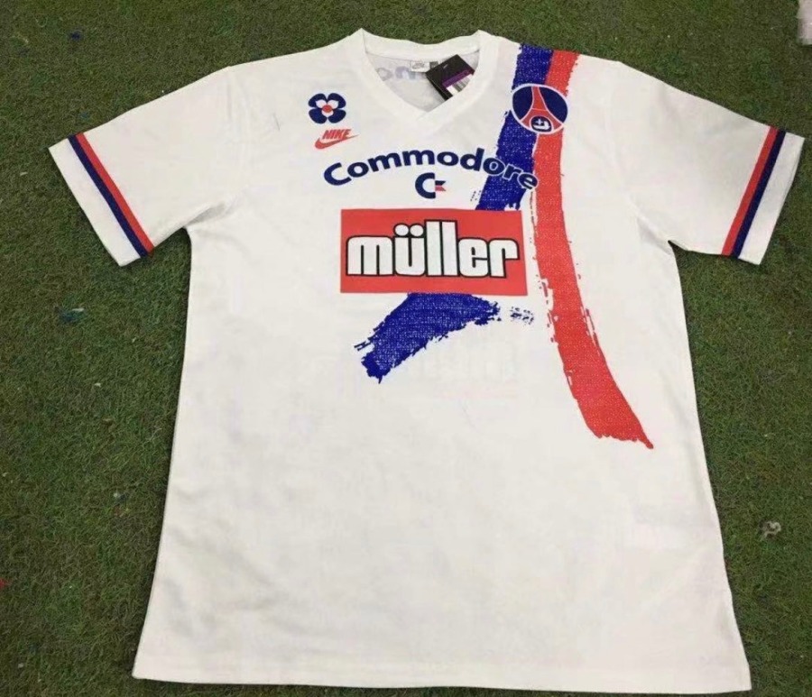 FullSizeRender_427389fb-66ff-417a-aa1b-56d16a614378.jpg Maglia PSG Away 1991/92
