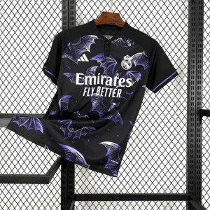 IMG-6225_540x_e6ed98e9-41bb-4864-aa33-66664413e0ab.jpg Maglia Real Madrid Edizione Speciale 2024/25