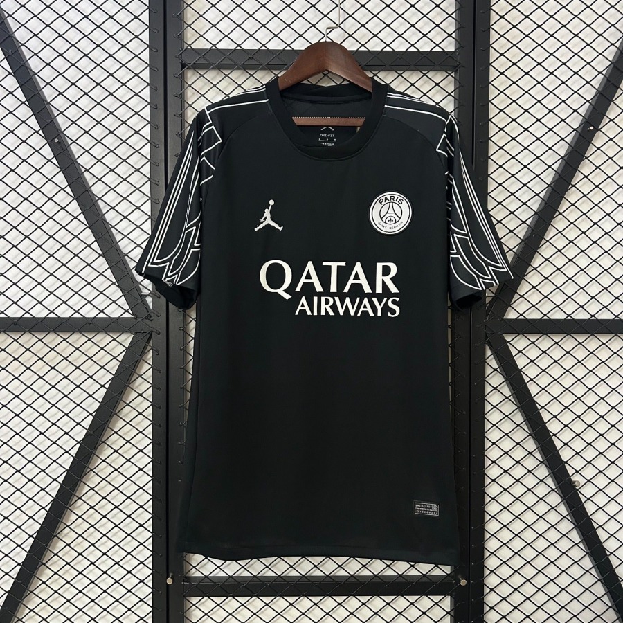 WhatsAppImage2025-03-18at03.32.17.jpg Maglia PSG 2024/25 Nero Autentica