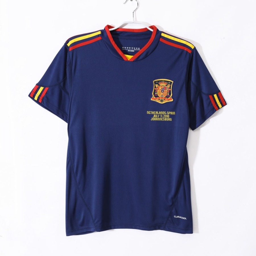 bcdbc4f532d205fedd32989c7208d1e6.jpg Maglia Spagna Away 2010 Retro