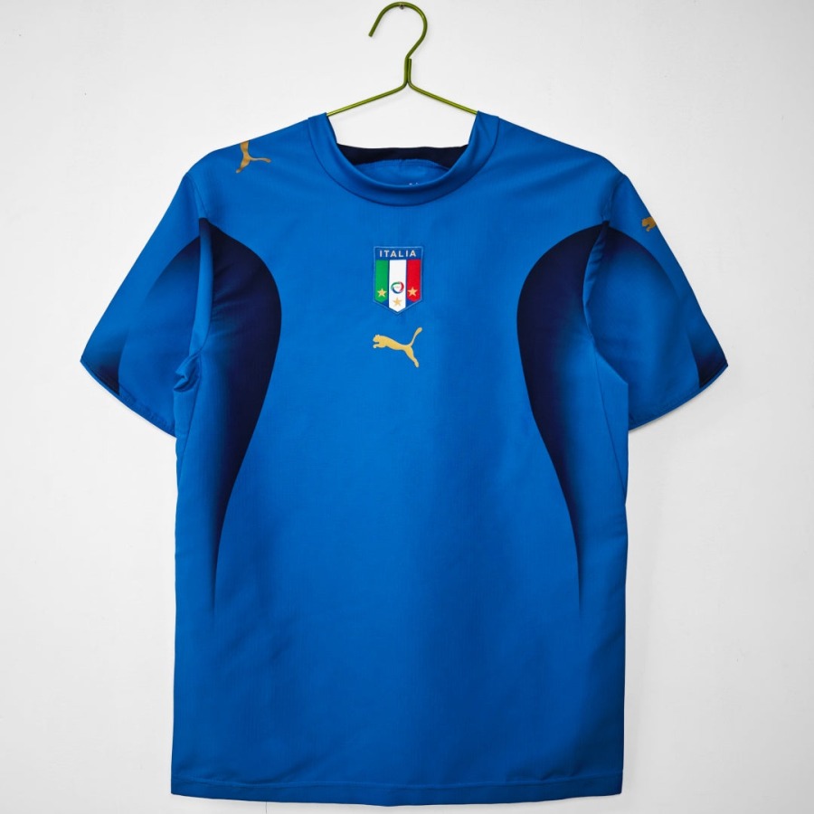 bec70078a623f53641c33ad949dfc58a.jpg Maglia Italia Home 2006 Retro