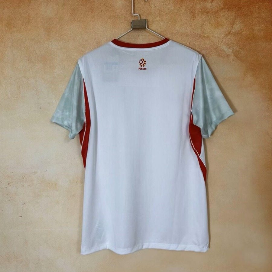 d03147e5fc9649ab467e5df213e25331.jpg Maglia Polonia Home 2026