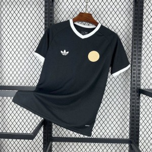 d67f25cb.jpg Maglia Ajax Concept 2025-26