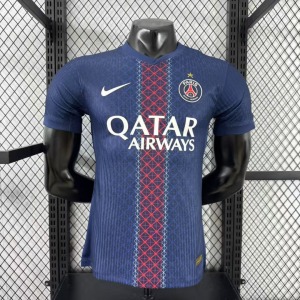 e446cf11b838227397b164c27393473a.jpg Maglia PSG Home 2025/26 Player