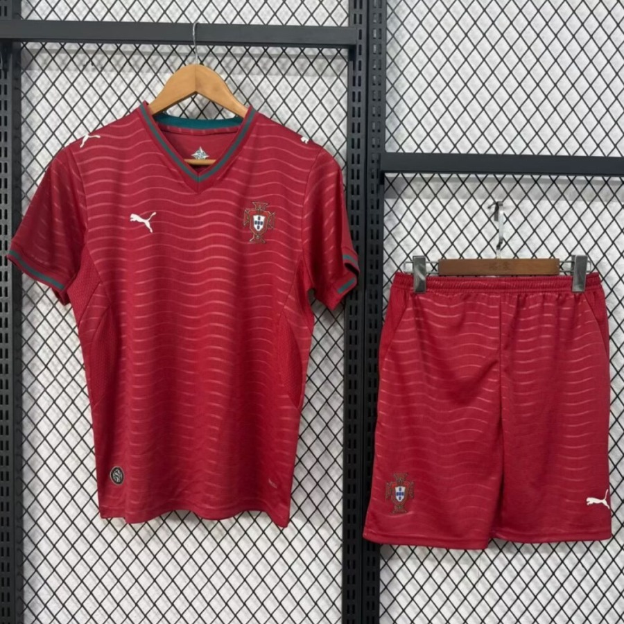 e49c78c7d518d77e69f98de866cb01e2.jpg Maglia Portogallo Home 2025/26 Adulto