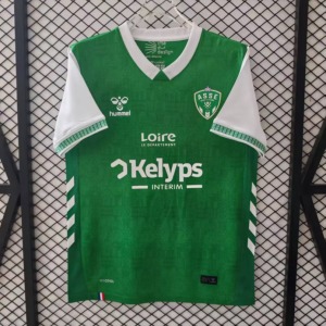 f01080bd3666bb2345709fcb0d397bdd.jpg Maglia Saint-Étienne Home 2025/26