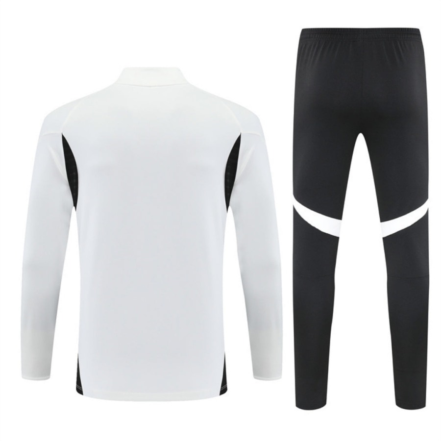 f1cda11cbdea1d0b327bffdfd1bb4c31.jpg Maglia Liverpool 2025/26 Bianca Edizione Speciale
