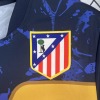 f4d4ba3b_1c171243-f1fb-4ba7-aa42-d9eb212e05e5.jpg Maglia Atlético Madrid Concept 2025-26