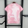 f776942d9a18524e845ab3c484479794_1.jpg Maglia Real Madrid Concept Rosa & Bianco 2025