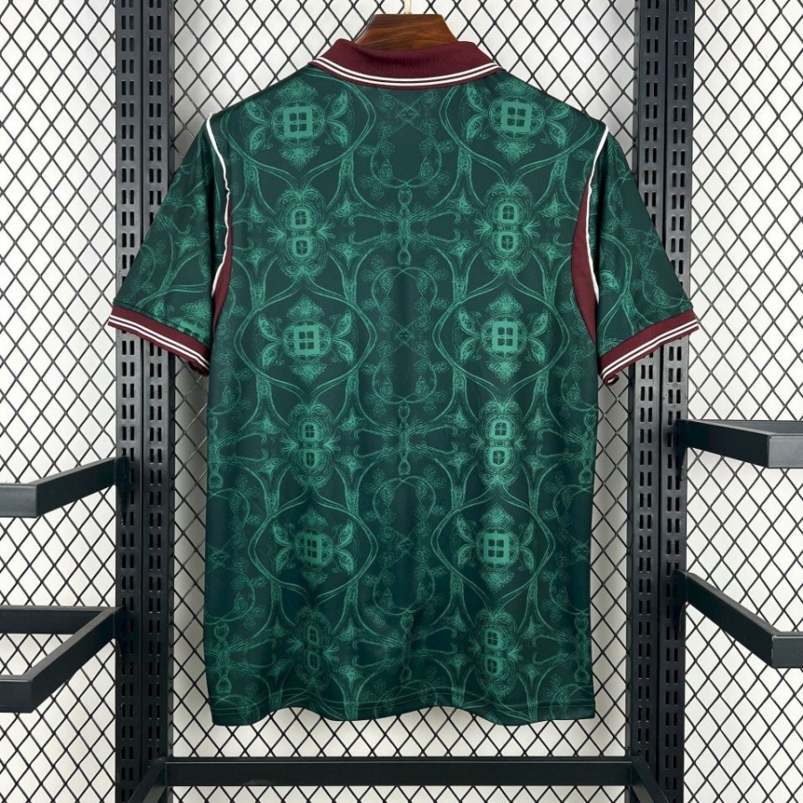 f79a4237a09e334f7cb6d21e723a32d4.jpg Maglia Portogallo 2025/26 Speciale Polo