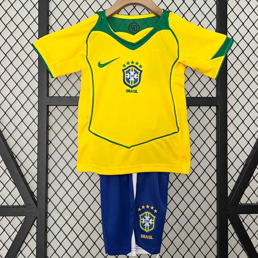 f804e40eabb12092ee2c04fcd70edae8.jpg Maglia Brasile Bambino Retro 2004