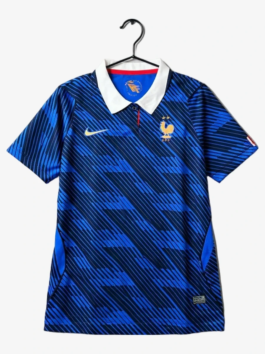 maillot-france-domicile-femme-2026 studio v12 Maglia Francia Home Donna 2026