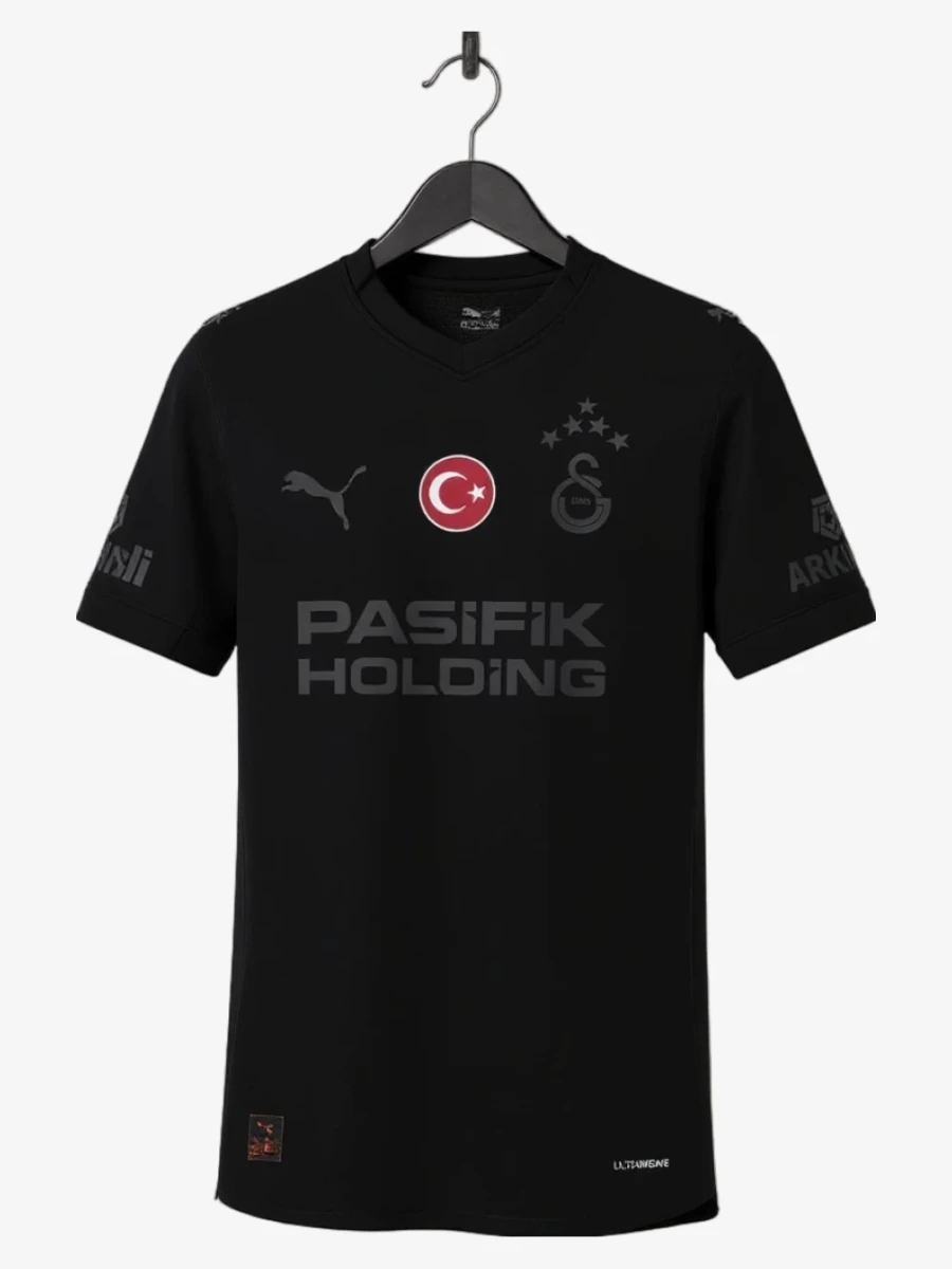 maillot-galatasaray-fourth-2025-2026 studio v12 Maglia Galatasaray Fourth 2025-2026