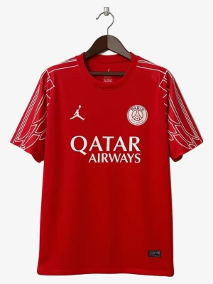 maillot-psg-special-rouge-2025-2026 studio v12 Maillot PSG Special Rouge 2025-2026
